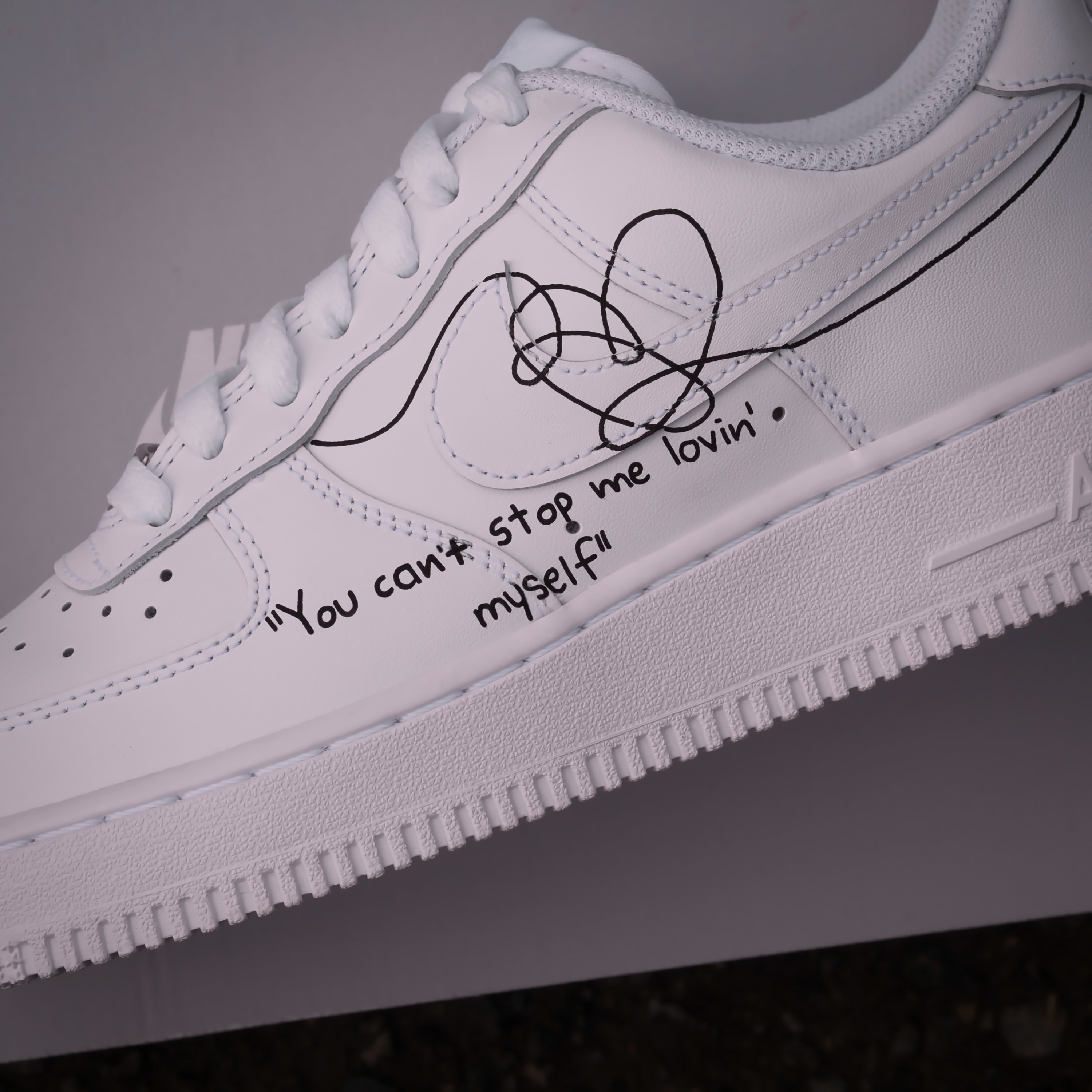 Nike AIR FORCE 1 LOW LV8 BG BTS