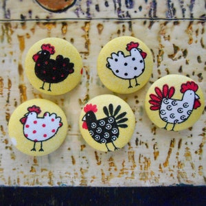 Rooster Buttons, Chicken Buttons, Farm Animal Buttons, Farm Buttons, Summer Buttons. Set of 5 or 6 and 7/8&quot;.