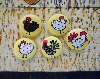 Rooster Buttons, Retro Fabric Covered Buttons, Black White on Yellow, Size 7/8" (23mm), Set of 5 or 6 buttons.