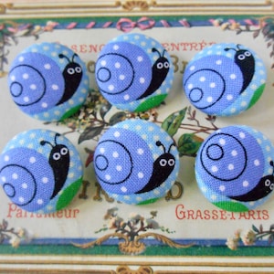 Snail Buttons, Beach Buttons, Shell Buttons, Sea Animal Buttons, Ocean Buttons. Set of 5 or 6 buttons and 7/8&quot;
