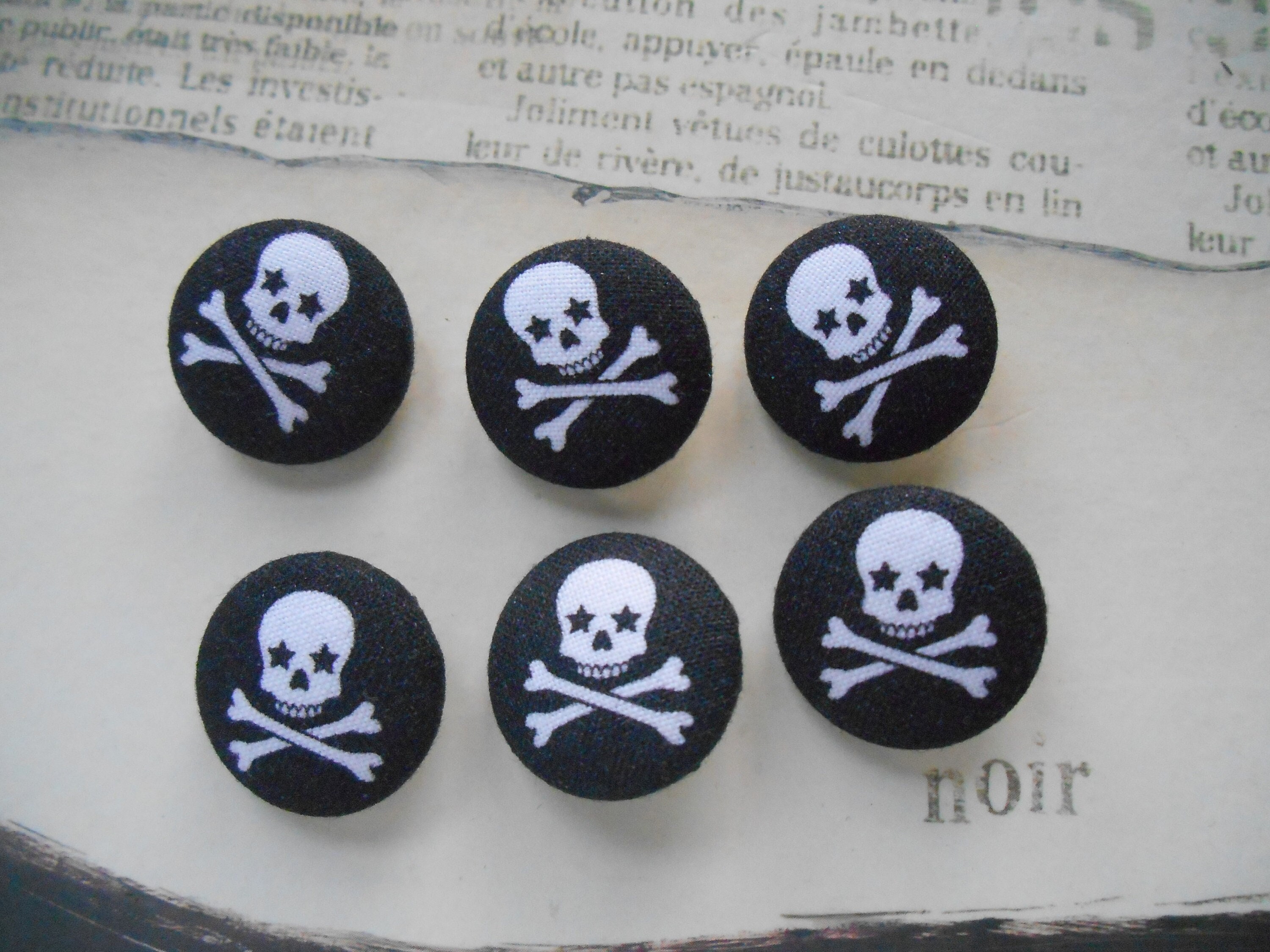 “Skull & Crossbone” Antique Aged Weathered Pirate Goth Barrette Bone Hair Stick Pin up Skull - Etsy main image 4