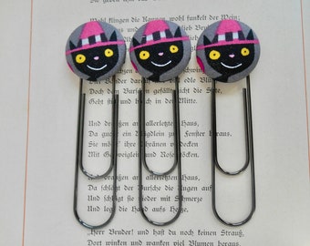 Black Cat Bookmarks; Spooky Bookmark Set of 2 or 3. Each paper clip bookmark is 3 3/4” long.