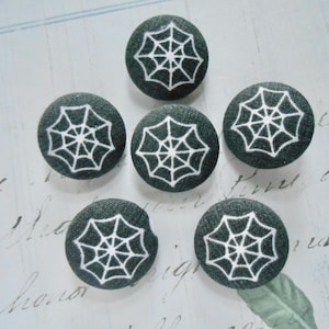 Spooky Spiderweb Buttons, Gray Goth Buttons, Halloween Buttons, Spooky Sewing Buttons, Size 7/8&quot;, Set of 5 or 6 covered buttons