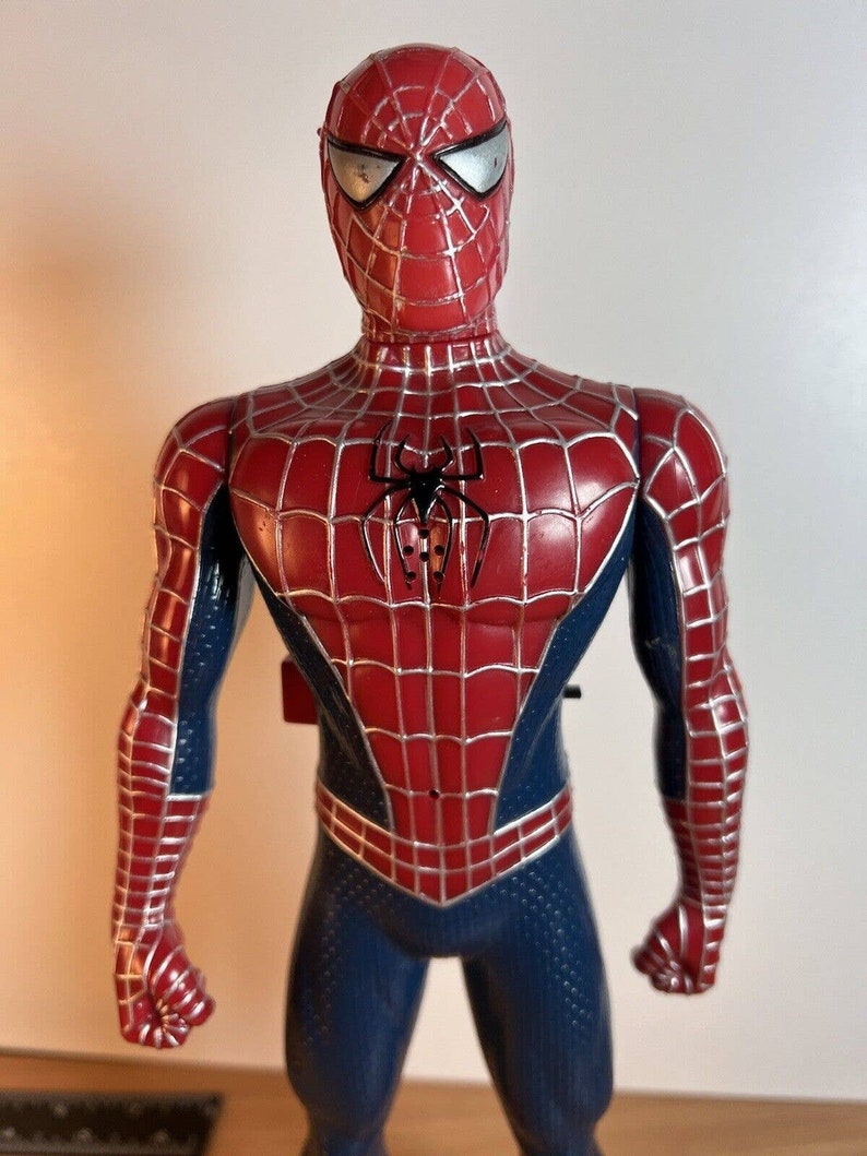 2001 MGA Marvel Spiderman The Movie 12" Action Figure Walkie Talkie image 2