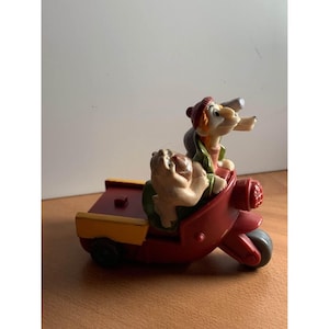 1996 Burger King Kids Meal Toy - Disney&#39;s Oliver & Company - Speeding Scooter 3”