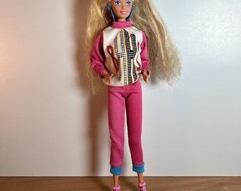 jaren 1980 Vtg oefening Barbie blauwe oorbellen blond haar volledige outfit
