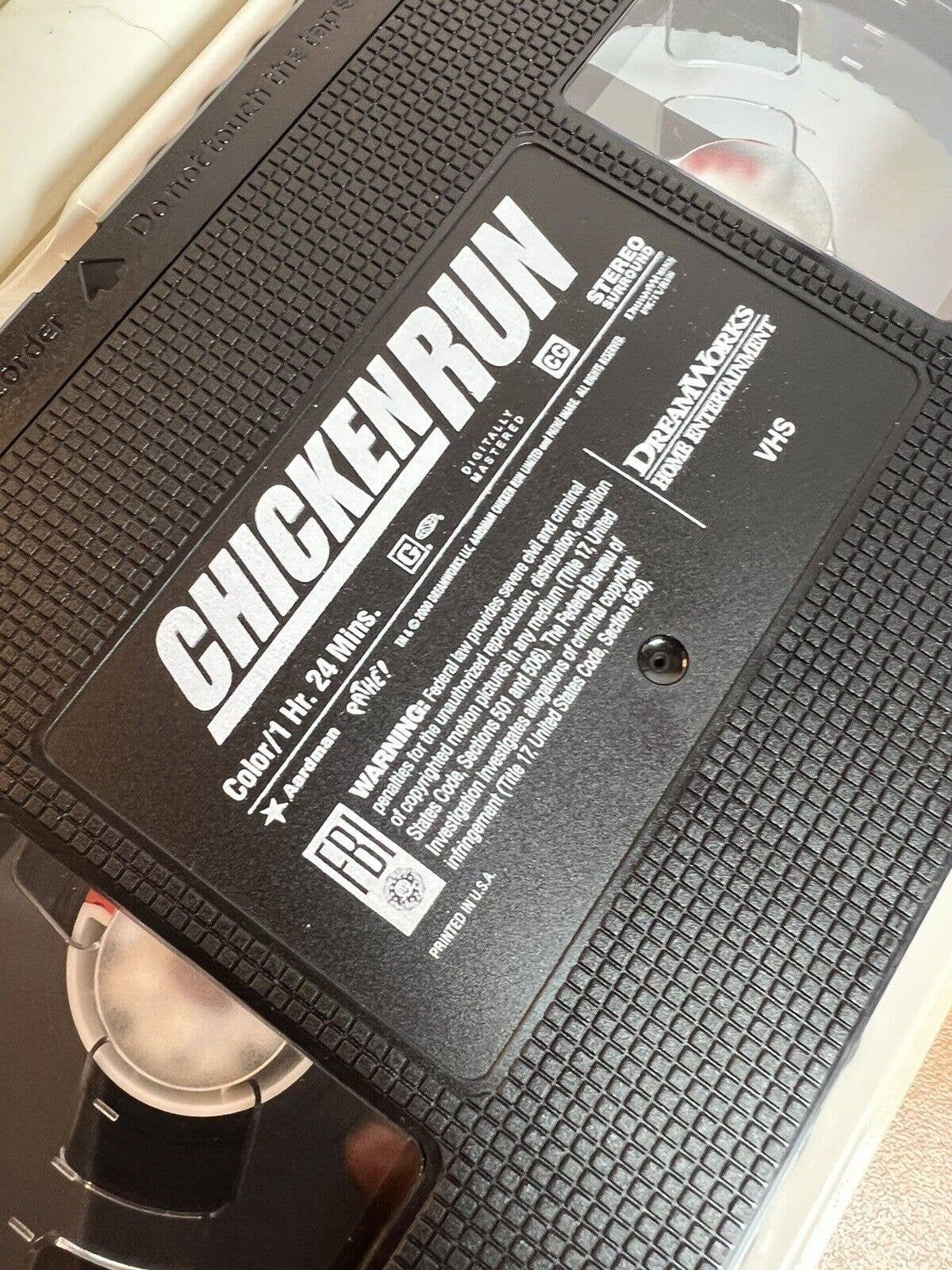 Chicken Run VHS VCR Video Tape Clamshell Animation 2000 Dreamworks ...