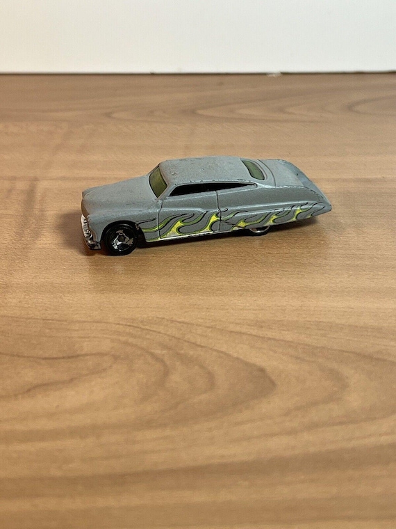 1989 Mattel Chopped Classic Sedan Hot Wheels Matchbox Diecast Car