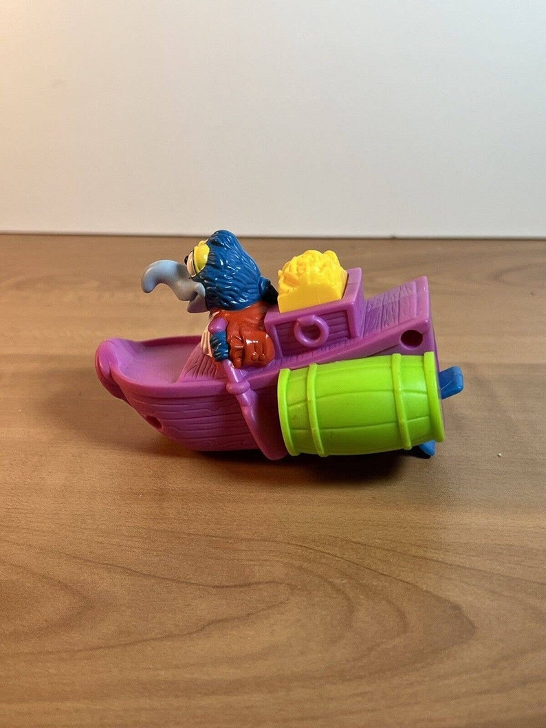 Vintage 90s Jim Henson Muppets Treasure Island GONZO Boat Tub Toy 1995 ...