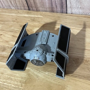 Star Wars Action Fleet & Imperial Star Pilot Plastic Toy Ship 1995 LGTI
