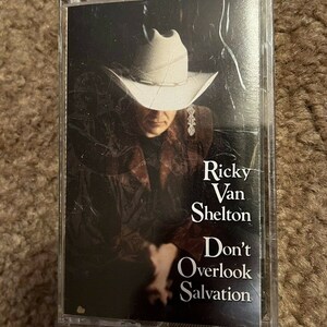 Don&#39;t Overlook Salvation by Ricky Van Shelton (Cassette, Apr-1992, Columbia (USA