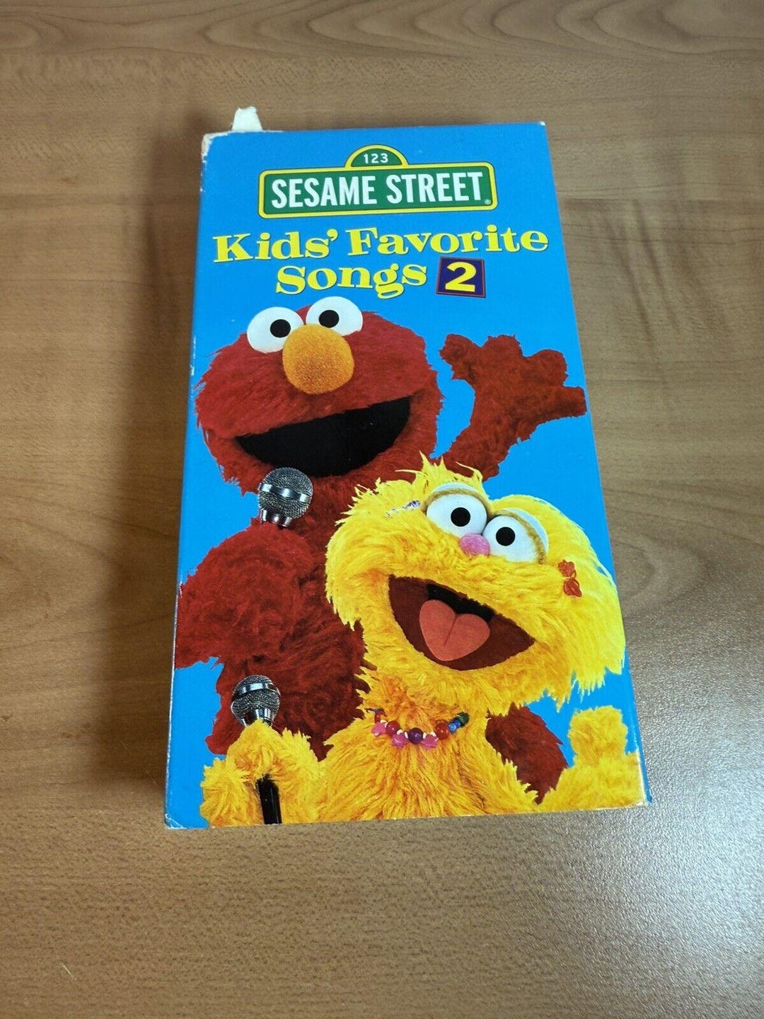 その他 Sesame Street - Kids Favorite Songs [VHS] [Import] p706p5g VHS Sesame Street - Kids Favorite Songs (VHS, 1999, Sony