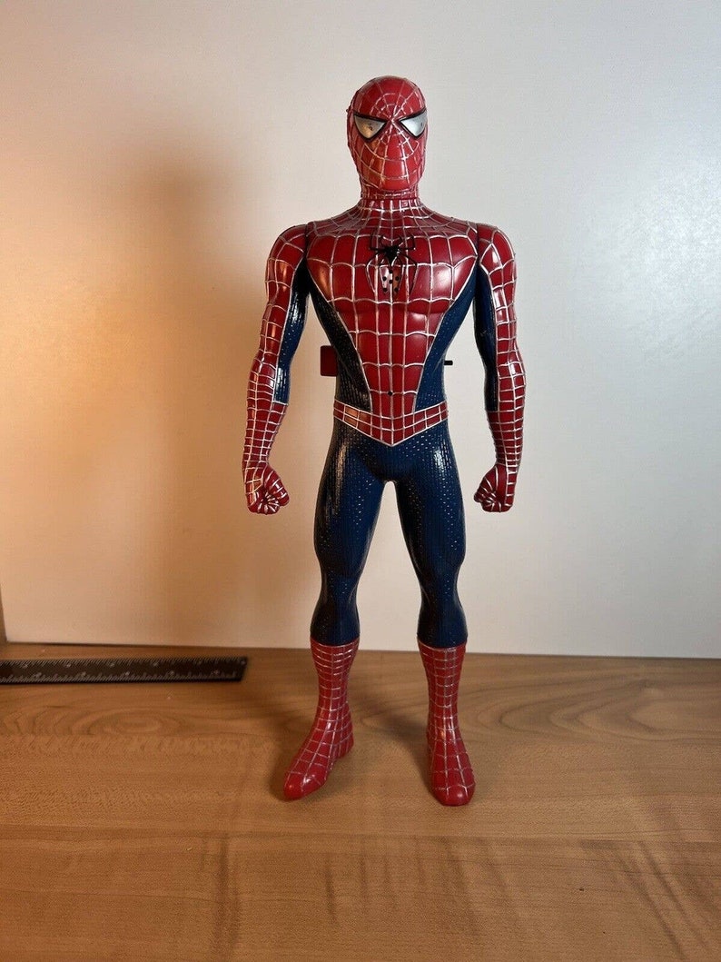 2001 MGA Marvel Spiderman The Movie 12" Action Figure Walkie Talkie image 1