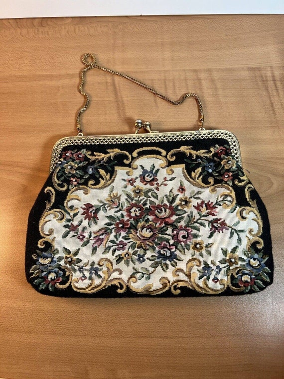 Lovely Vintage Walborg Petit Point Purse Handbag R