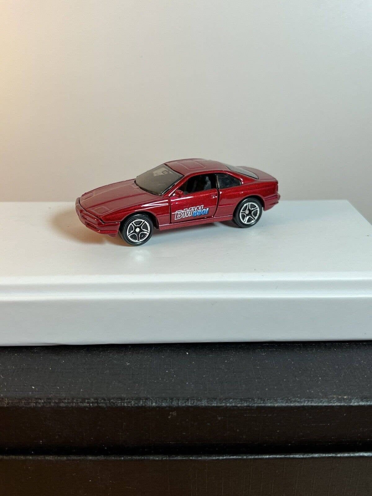 ★MATCHBOX　ミニカー クラシックカーコレクション♪ Matchbox 1/62 Diecast BMW 850i 1992, Good Condition B 90s Doors
