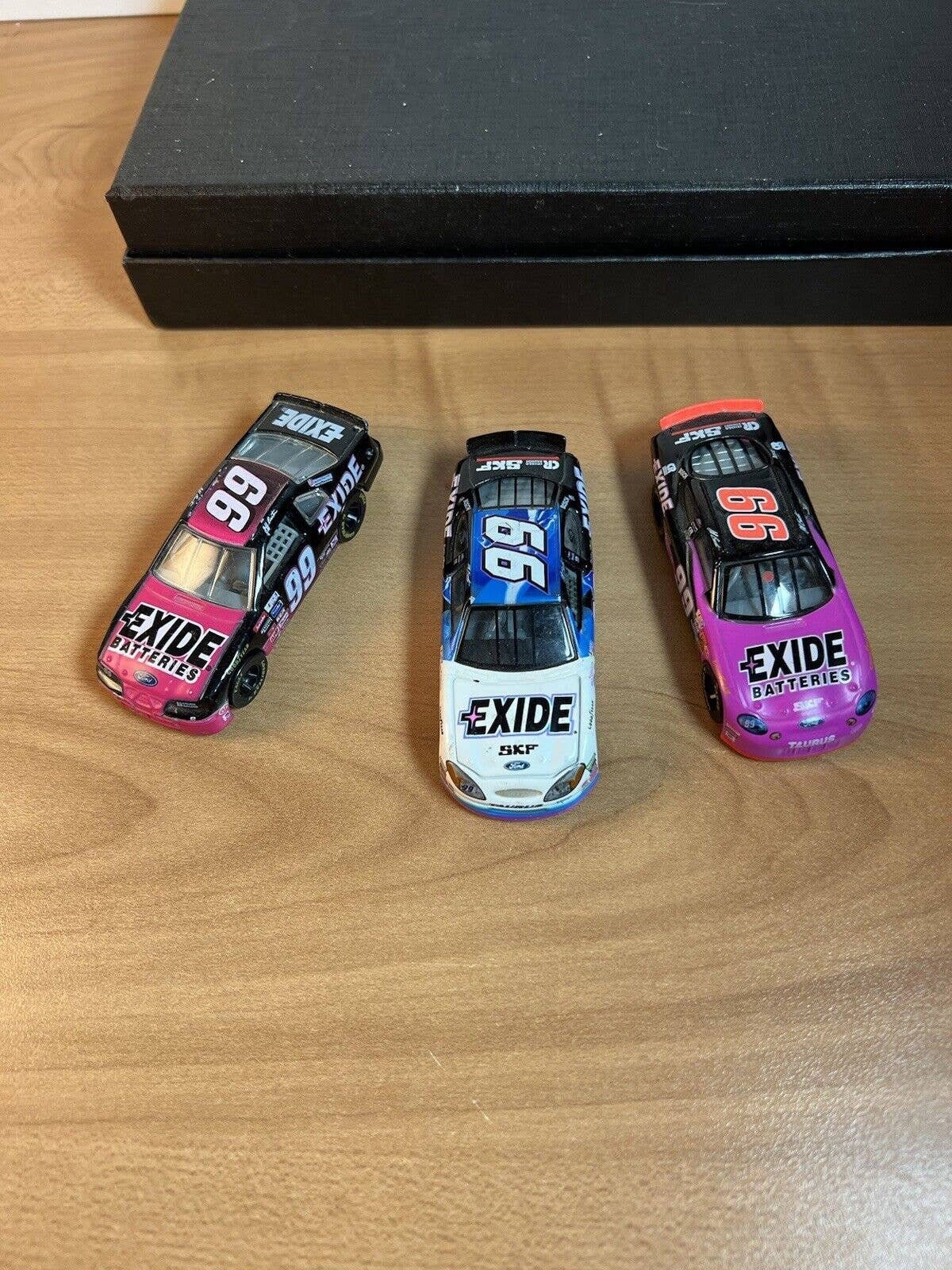 Vintage 3 2000 Jeff Burton #99 Exide Ford Taurus Racing