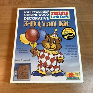 1991 Vtg Radmark Mini Lath-Craft Kit Genuine Wood Party Bear Balloons