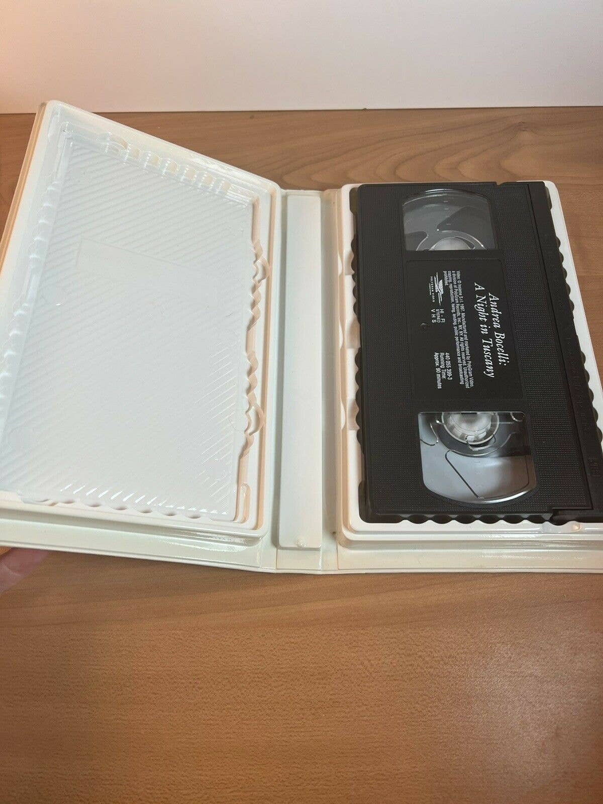 Andrea Bocelli - A Night in Tuscany (VHS, 1997, Clamshell) Collectible  Vintage - Etsy, image size:1200x1600