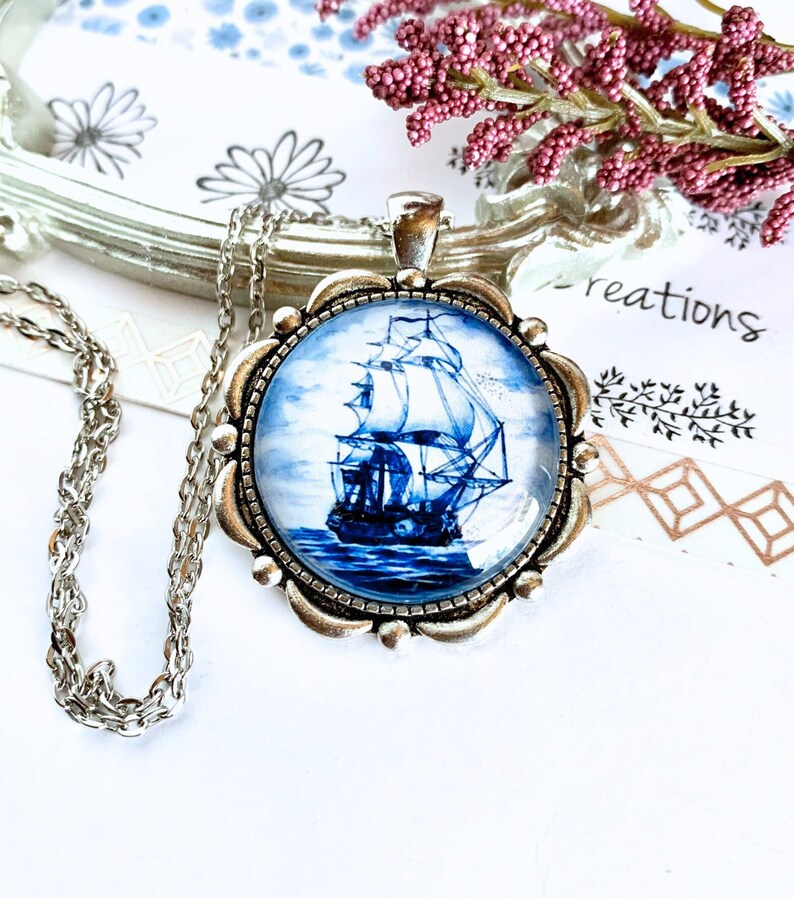 Delft blue necklace/Nautical Necklace/Sailing jewelry/Glass cameo necklace/Blue Pendant necklace/Dutch necklace/Gift for Oma image 2