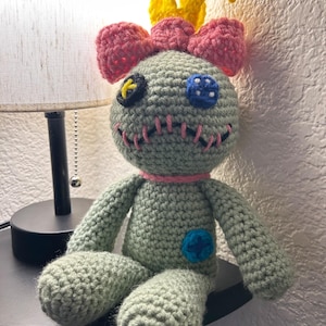 Lilo’s Scrump doll/ amigurumi