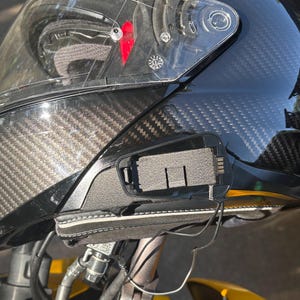 HJC Helmet Adapter for Cardo Freecom or Spirit – 3D Printed Carbon Fiber Mount image 3