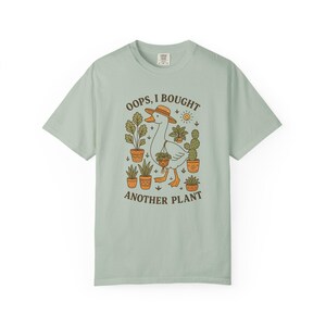 Camiseta para amantes de las plantas, camiseta divertida de plantas, camiseta para mamás de plantas, regalo para jardineros, camiseta de plantas de interior, camiseta de plantas estilo cottagecore, camiseta de ganso, camiseta con humor sobre plantas Bay