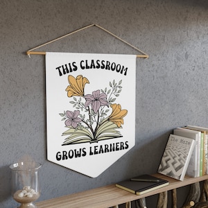 Classroom Tapestry, Classroom Growth Mindset, Classroom Banner, Boho Classroom Decor, Cute Classroom Decor, Classroom Wall Decorations, Sign