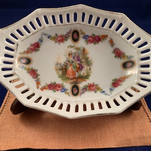 German trinket/soap dish - #1155