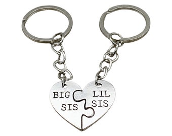 Big Sis Lil Sis Split Heart Charms, Sisters Keychain Set for 2, Shareable Gifts, Matching Keychains, Gift for Her, Uplifting Gifts