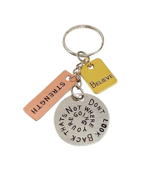 Don't Look Back Engraved Inspirational Keychain Keyring Gifts For Men &  Women