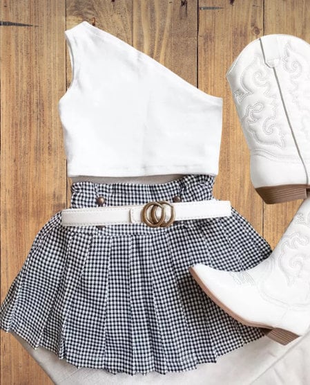 Baby chanel shop outfit