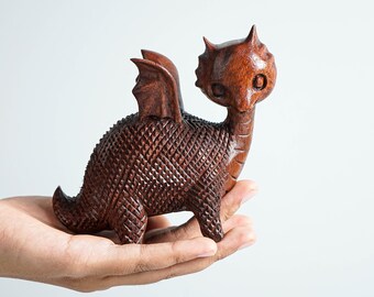 Cute Baby Dragon Sculpture, Wooden Small Dragon, Fantasy Animal, Unique Dragon, Handcrafted, Baby Room Decor, Graduation Gifts, Grandma Gift