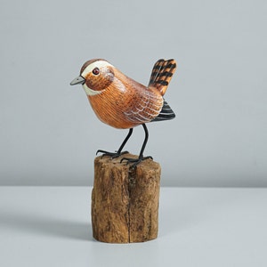 Wren Bird, Art Statue, Bird Sculpture, Wooden Bird, Animal Statue, Wood Carving, Figurine, Unique Animal, Room Decoration, Housewarming Gift