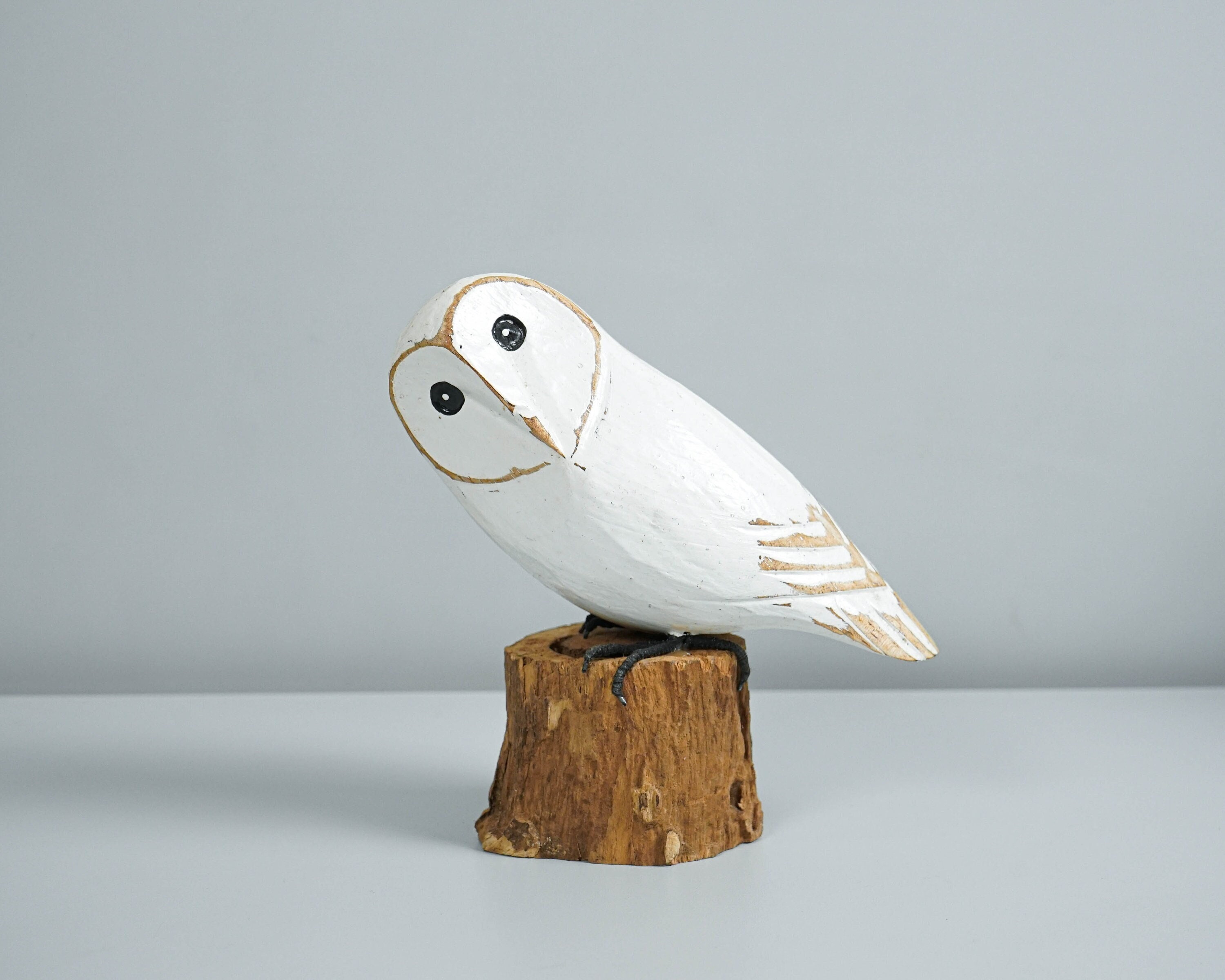 Snow Owl Art, Hand Carved Statue, Wooden Bird, Art Sculpture, Painted Bird, Room Decoration, Handmad