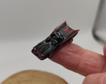 BAT MOBILE Car miniature, N-Gauge, vintage, Suitable for N-scale railways and dioramas, gifts, dollhouse, cakes DIY or painted.