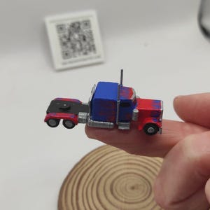 TRUCK miniature, PETERBILT 379 N-Gauge, modern, Suitable for N-scale railways, dioramas, gifts, dollhouse, cakes DIY or painted.