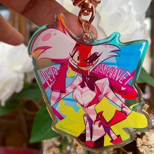 ¡Vamos a portarnos mal! - ¡Un dije acrílico de AngelDust Hazbin Hotel!