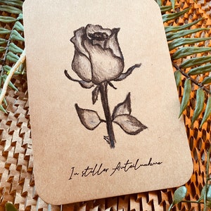 Beileidskarte/ Trauerkarte „Rose“ aus Kraftpapier, handgemalt mit Kohle - In stiller Anteilnahme | Mit Umschlag