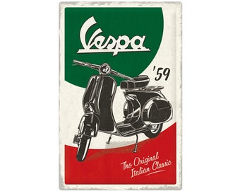 Carte postale en métal Vespa Italian Classic disponible seul ou monté sur notre décapsuleur licence officiel Nostalgic Art 4036113103167