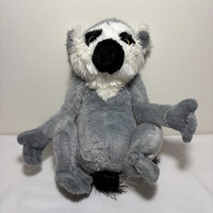 Ganz Webkinz Ring-Tailed Lemur Plush – HM369 – Retired Webkinz – Stuffed Animal – No Code