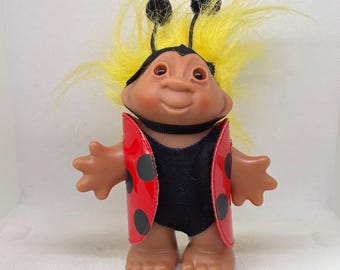 Muñeca Ladybug original de 5” de Good Luck Trolls de 2005