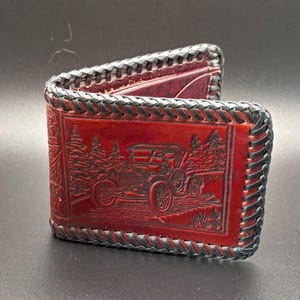 Portefeuille pour homme à deux volets en cuir véritable fabriqué à la main vintage avec design de voiture ancienne