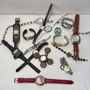 Assorted Watch Lot – 16 Piece Junk Drawer Watches for Repair, Cosplay, Props