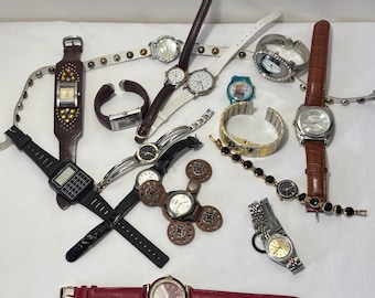 Lote Variado de Relógios – 16 Relógios Encontrados em Gavetas para Conserto, Cosplay e Adereços