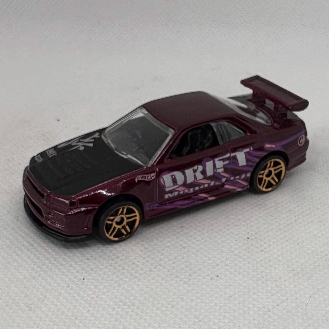 ミニカー Hot Wheels HW ROAD TRIPPIN' Hot Wheels Road Trippin MT. Fugi Nissan Skyline H/T 2000 GT