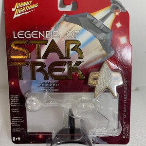 Johnny Lightning Legends of Star Trek Cloaked D7 Klingon Battlecruiser starship series 2 replica