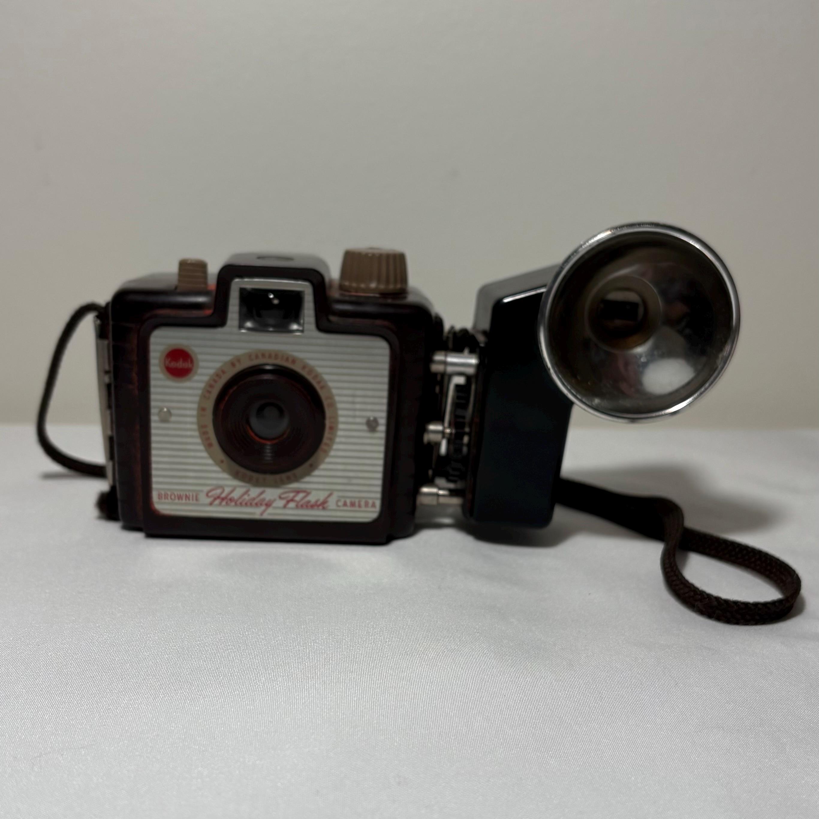 Appareil Photo Vintage Kodak Brownie Holiday Avec Flash Kodak Midget - Fabriqué Aux USA