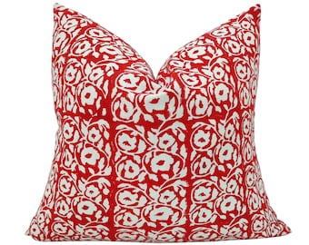 Funda de almohada con estampado floral rojo: almohada decorativa de diseño