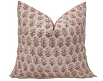 Housse de coussin imprimé bloc main : taies d&#39;oreiller fleuries en coton bio (20 x 20)