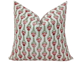 Funda de almohada con estampado a mano en bloque: algodón orgánico, flores rosadas y rojas
